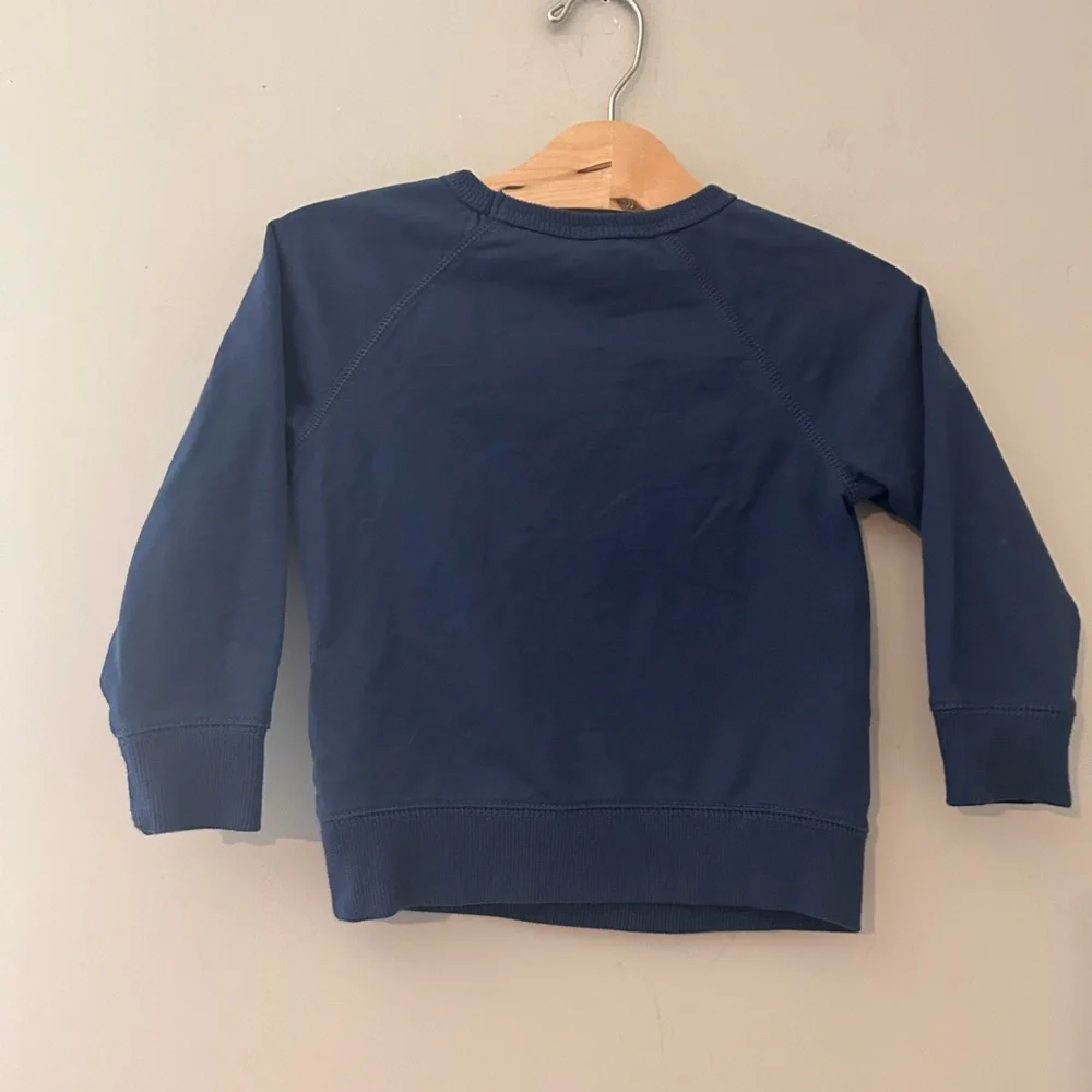 GAP follow us